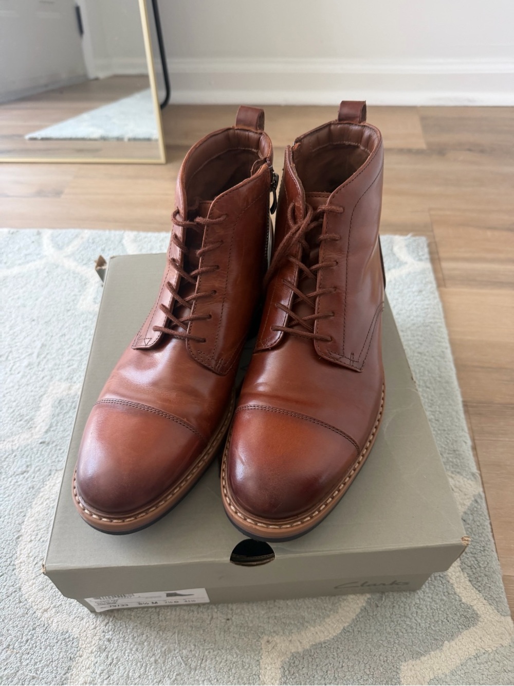 Clarks Men's Tan Leather Chukka Lace-Up Boots